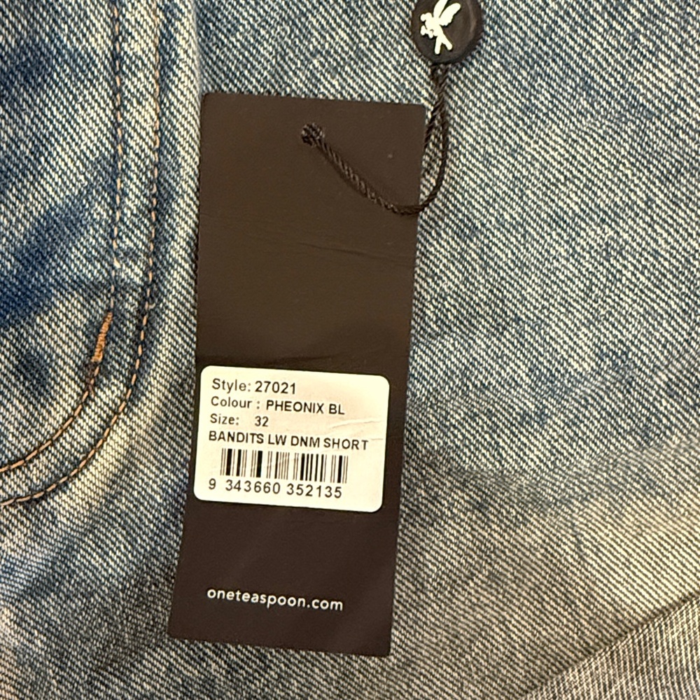 NWT One Teaspoon Bandits Denim Short - Picture 3 of 5